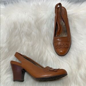 Born Tan Slingback Heels Sz 8